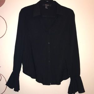 Black Bell Sleeve Buttondown